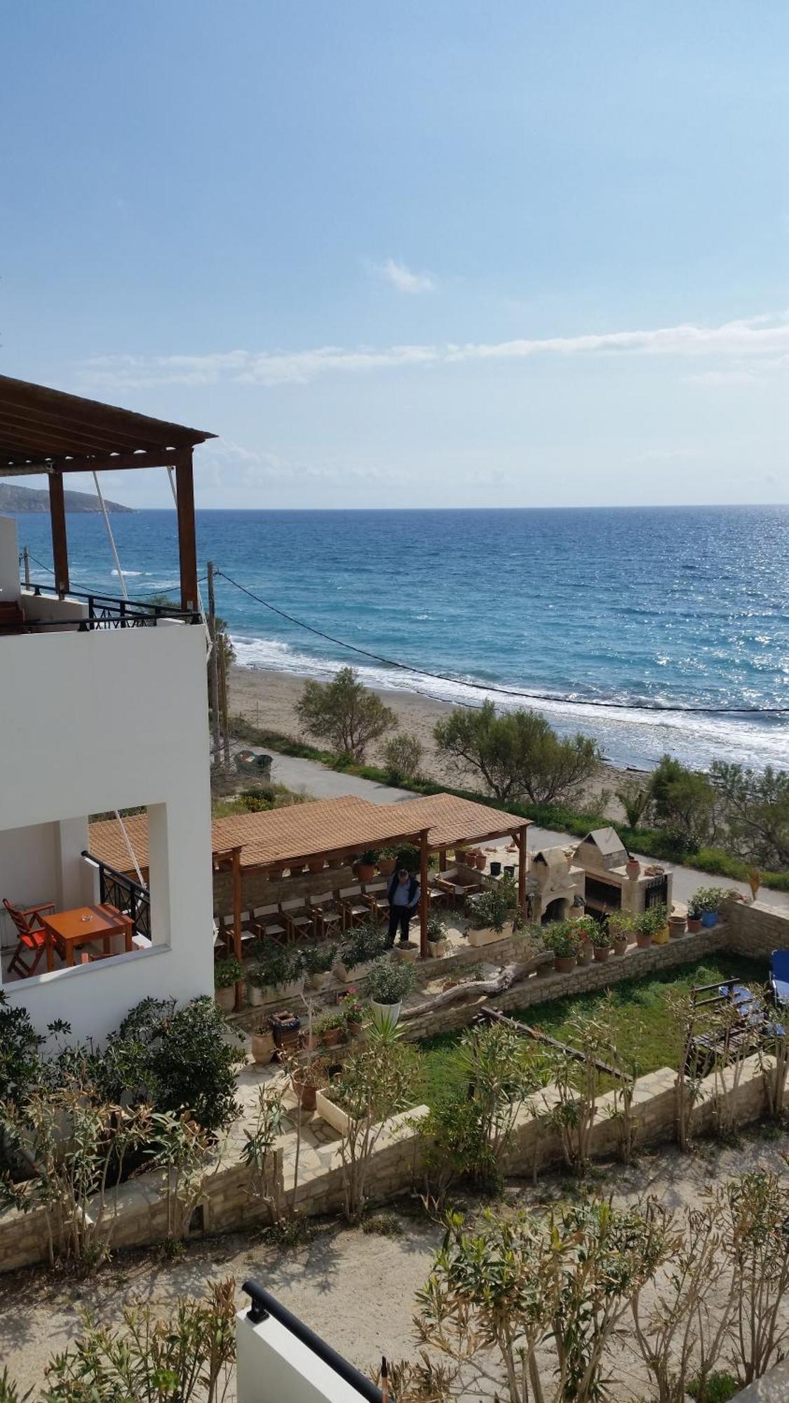 Finikas Studios & Apartments - Kalamaki Holidays ภายนอก รูปภาพ