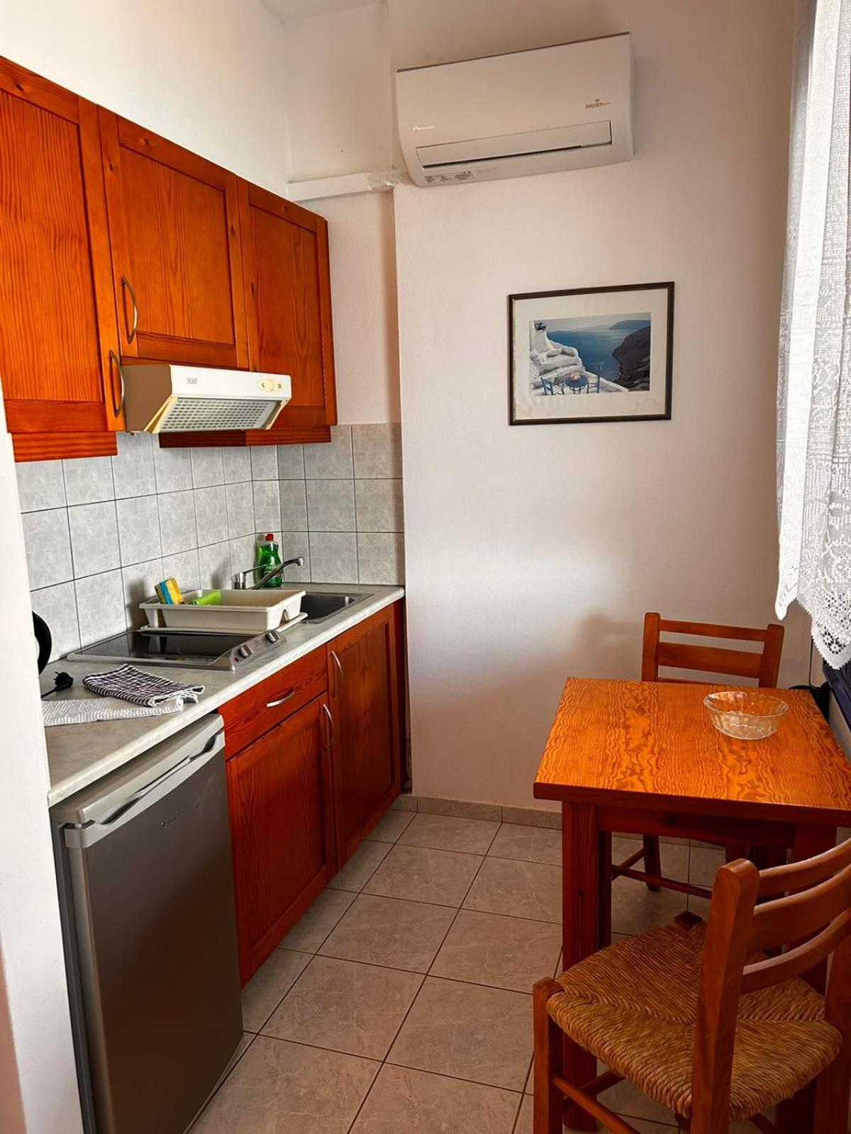 Finikas Studios & Apartments - Kalamaki Holidays ภายนอก รูปภาพ